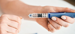Tirzepatide for Weight Loss: Risks, Benefits and Safety