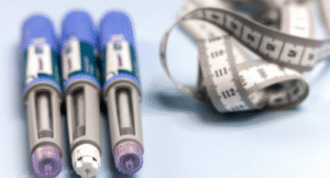 Duerme Mejor: Cómo el Reemplazo Hormonal Combate el Insomnio