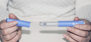 Reemplazo Hormonal y Osteoporosis: Cómo Proteger tus Huesos en la Menopausia