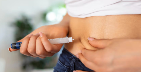 Riesgos del Reemplazo Hormonal: Una Mirada Honesta y Detallada