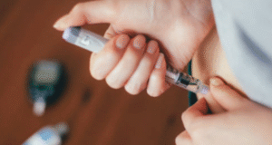 Terapia Hormonal Oral vs. Transdérmica (Parches): Pros y Contras