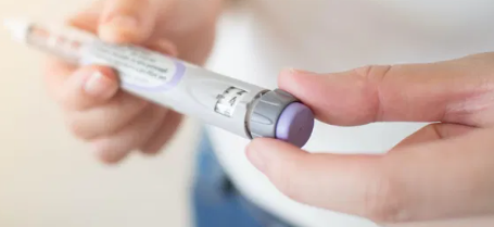 Ventajas y Desventajas de la Rinomodelación con Ácido Hialurónico