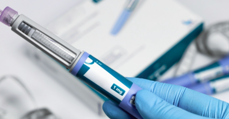 El Papel de Fármacos (GLP-1) en la Pérdida de Peso Masculina Monitorizada