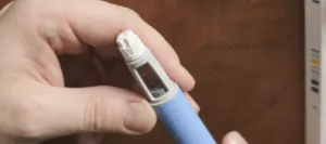 ¿Qué pasa si dejo de tomar la terapia hormonal?